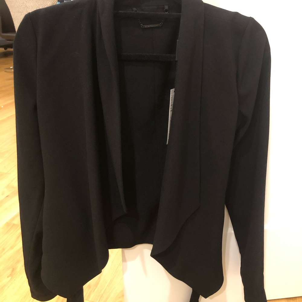 Elie tahari blazer with tie new with tags small